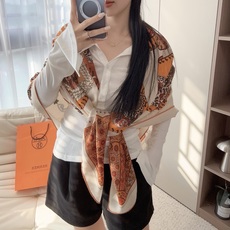 羊绒新款🆕👏👏买了都说好看‼️推荐💕爱马仕双面同色羊绒方巾 顶级工艺超值‼️爱马仕专柜爆款🎁💟立体呈现图案纹路实物档次极 羊绒新款🆕👏👏买了都说好看‼️推荐💕爱马仕双面同色羊绒方巾 顶级工艺超值‼️爱马仕专柜爆款🎁💟立体呈现图案纹路实物档次极