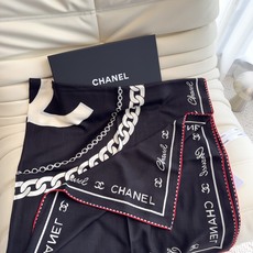 香奈儿(CHANEL)140*140上新❤️【真丝丝绒款】 Chanel 【▪️温柔而娴静,logo优雅气质!】柔软顺滑 香奈儿(CHANEL)140*140上新❤️【真丝丝绒款】 Chanel 【▪️温柔而娴静,logo优雅气质!】柔软顺滑