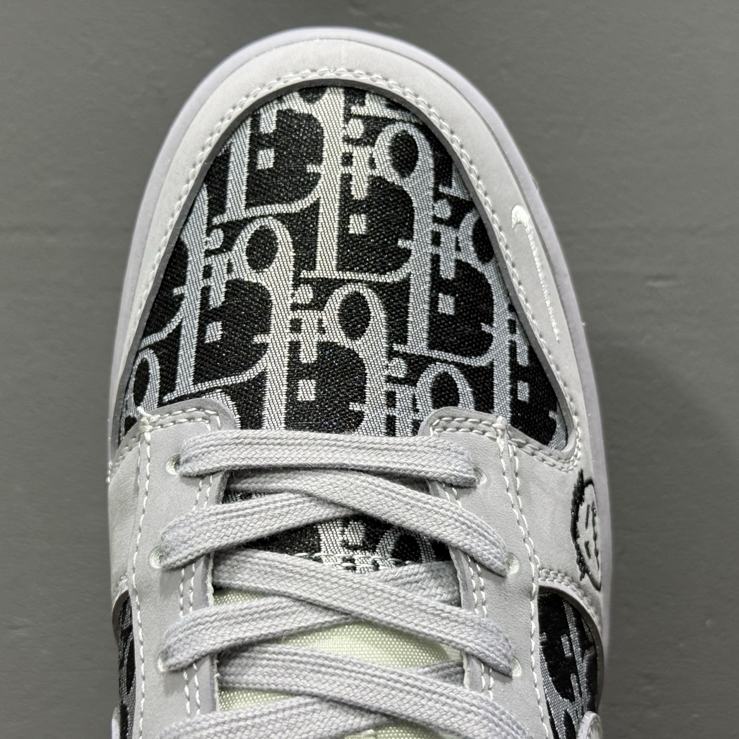 Nk SB Dunk Low 迪奥 x TS三方联名 帆布灰勾 周年高端定制 低帮休闲板鞋 KK1333-029