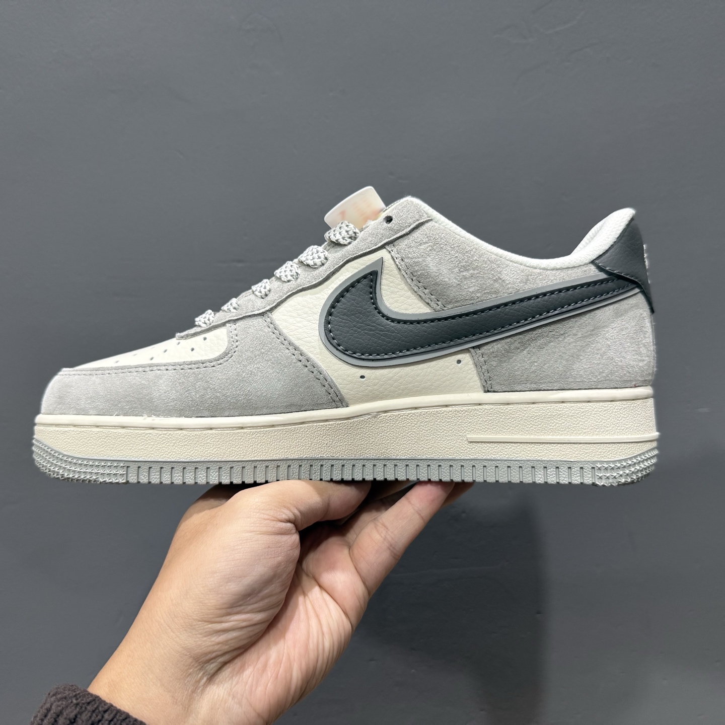 Nk Air Force 1'07 Low 北面联名 百搭米灰 空军一号低帮休闲板鞋 XZ6188-760