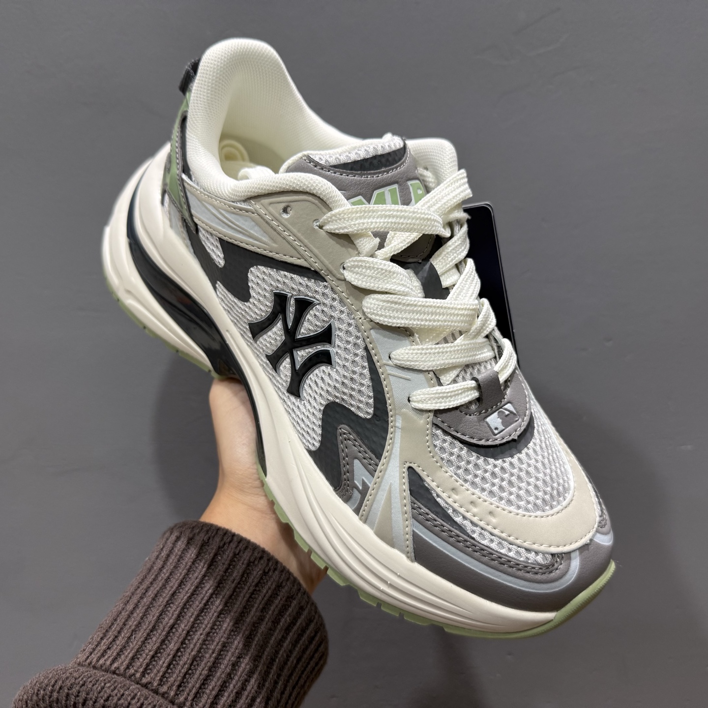 MLB Curve Runner 此款在产品设计上MLB不仅融合 3ARNSPL4N-50PKS