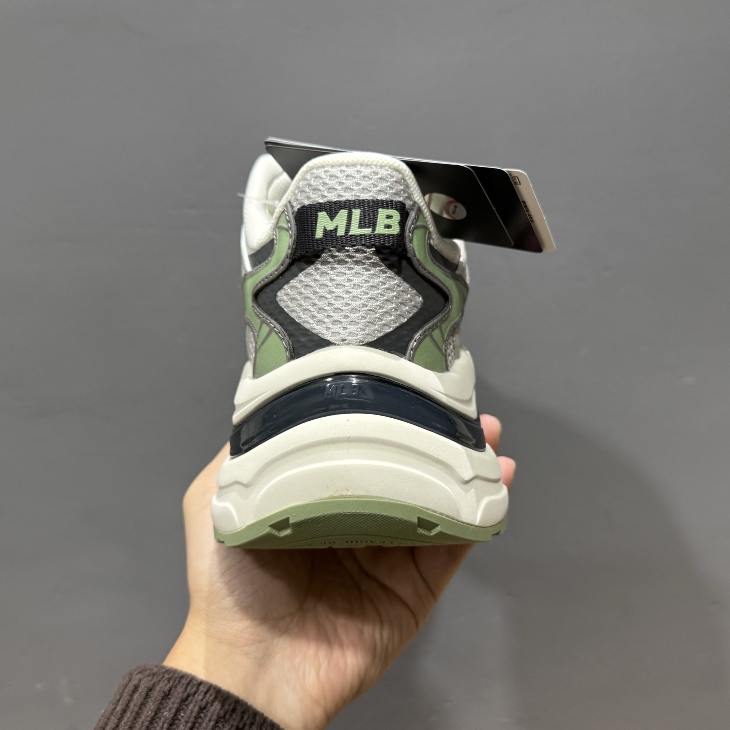 MLB Curve Runner 此款在产品设计上MLB不仅融合 3ARNSPL4N-50PKS