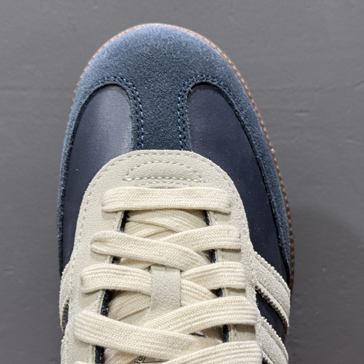 Adidas Samba 复古桑巴板鞋 JI3217
