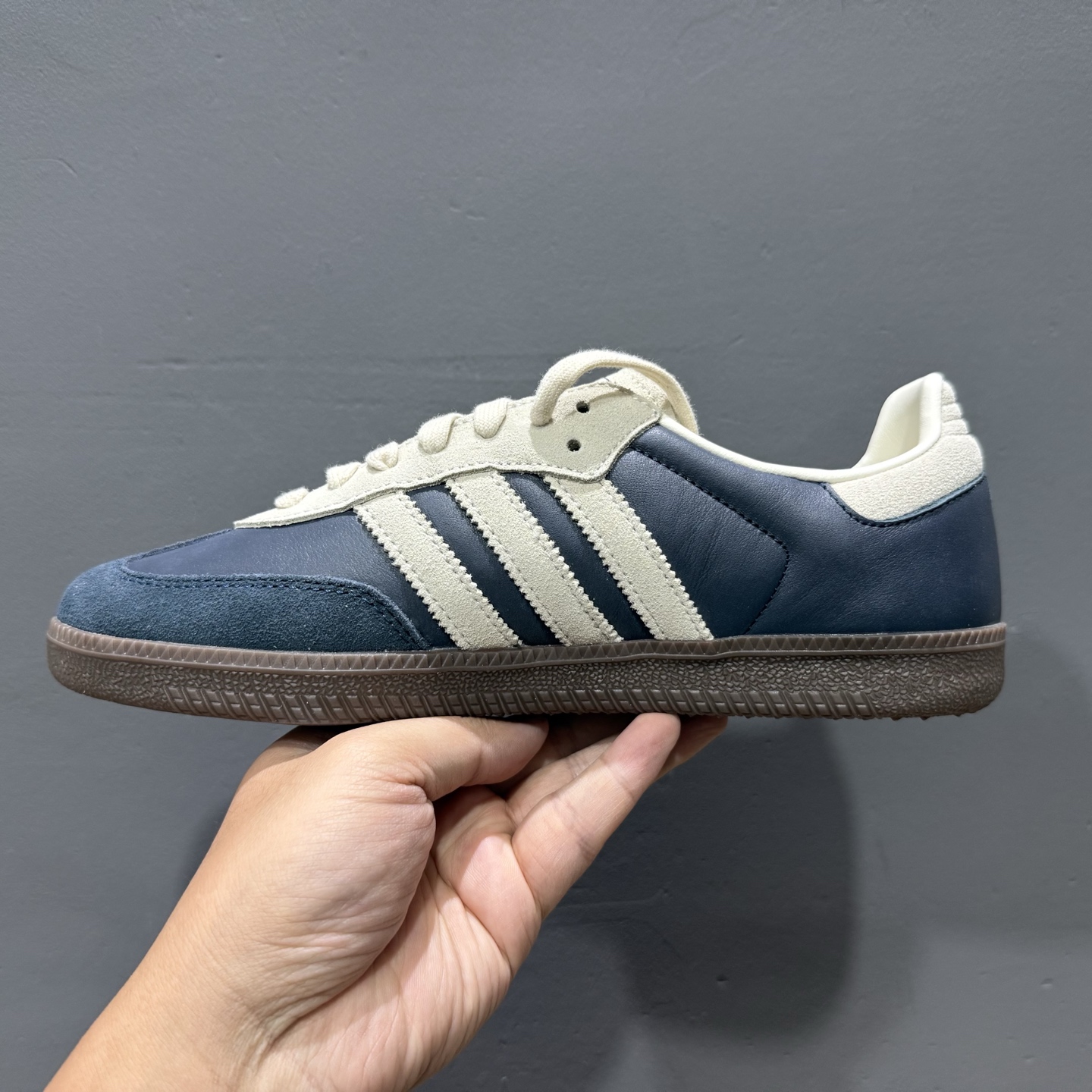 Adidas Samba 复古桑巴板鞋 JI3217