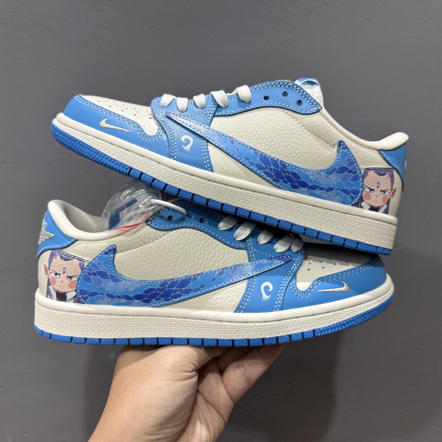 Fragment x Travis Scott x灵童降世 Air Jordan 1 Low 三方联名倒钩 XS2025-066