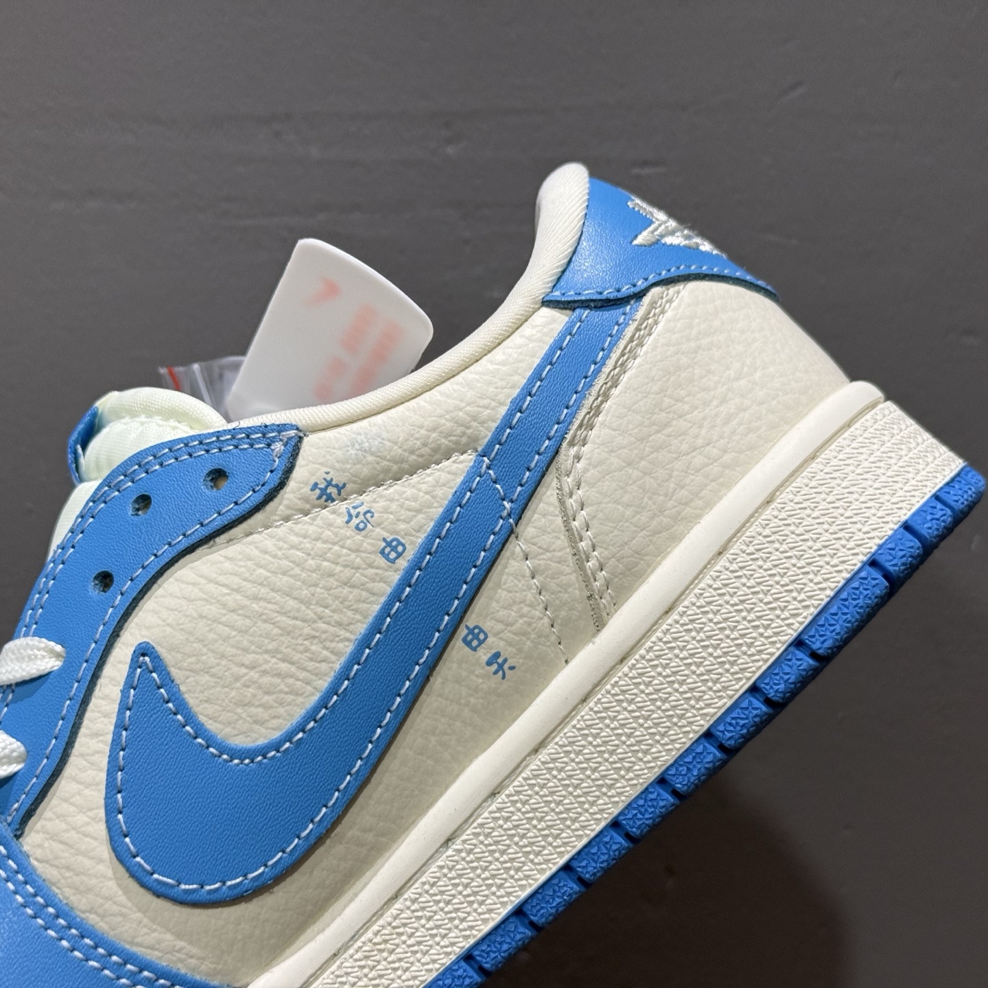 Fragment x Travis Scott x灵童降世 Air Jordan 1 Low 三方联名倒钩 XS2025-066