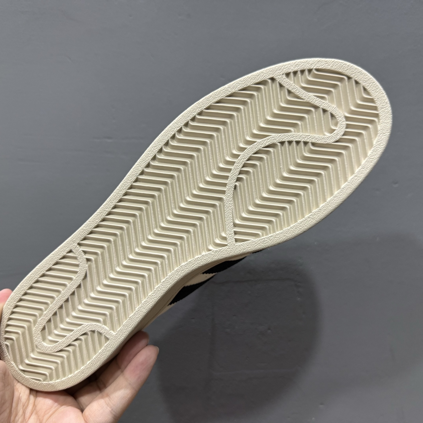 200 Adidas Originals Superstar 2025全新版本 贝壳头Dior联名 BZ2504