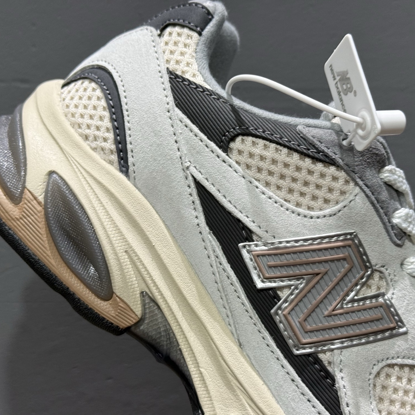 纯原 New Balance 2010系列 复古休闲跑步鞋 M2010GRY