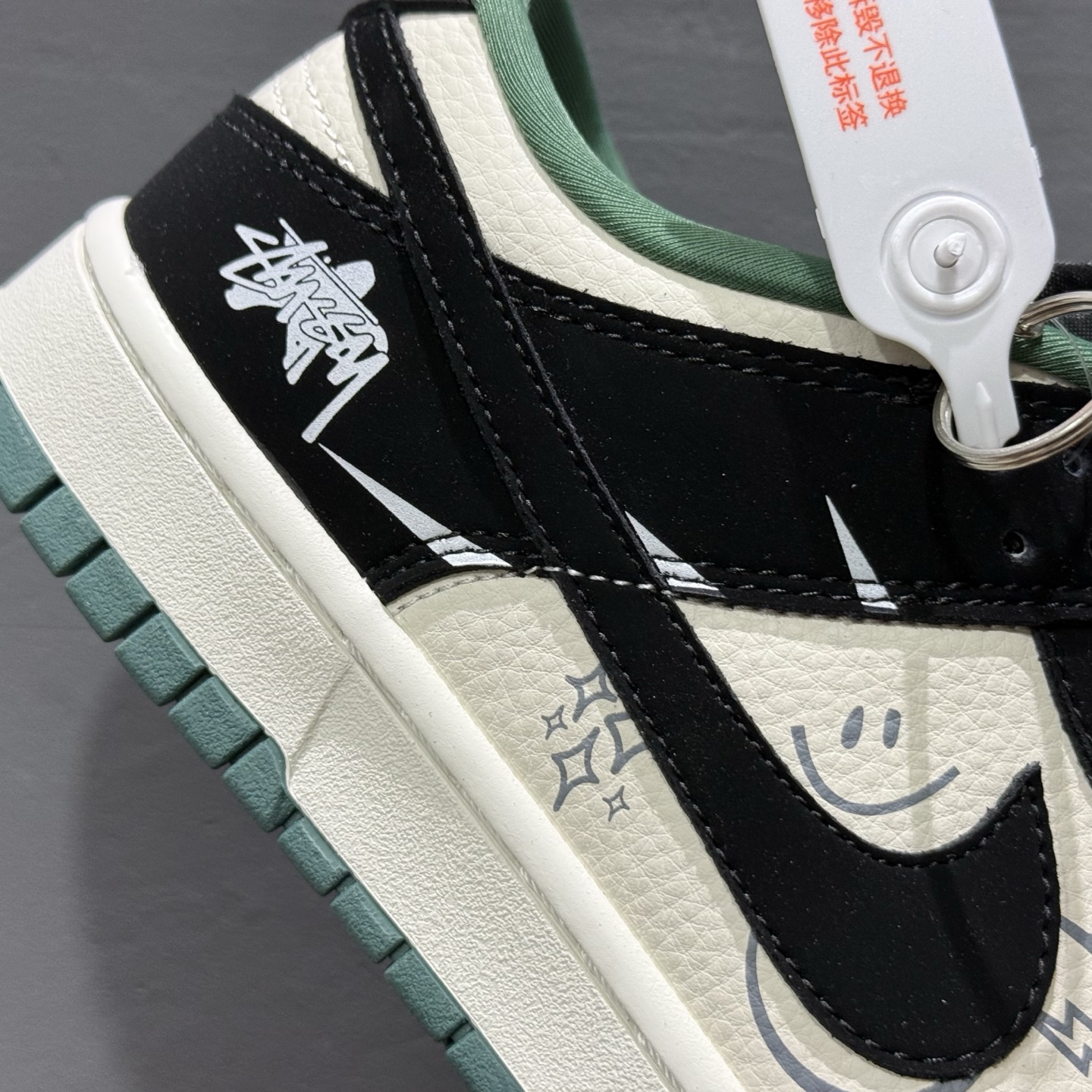 Nike SB Dunk Low 斯图西联名 KK1333-035