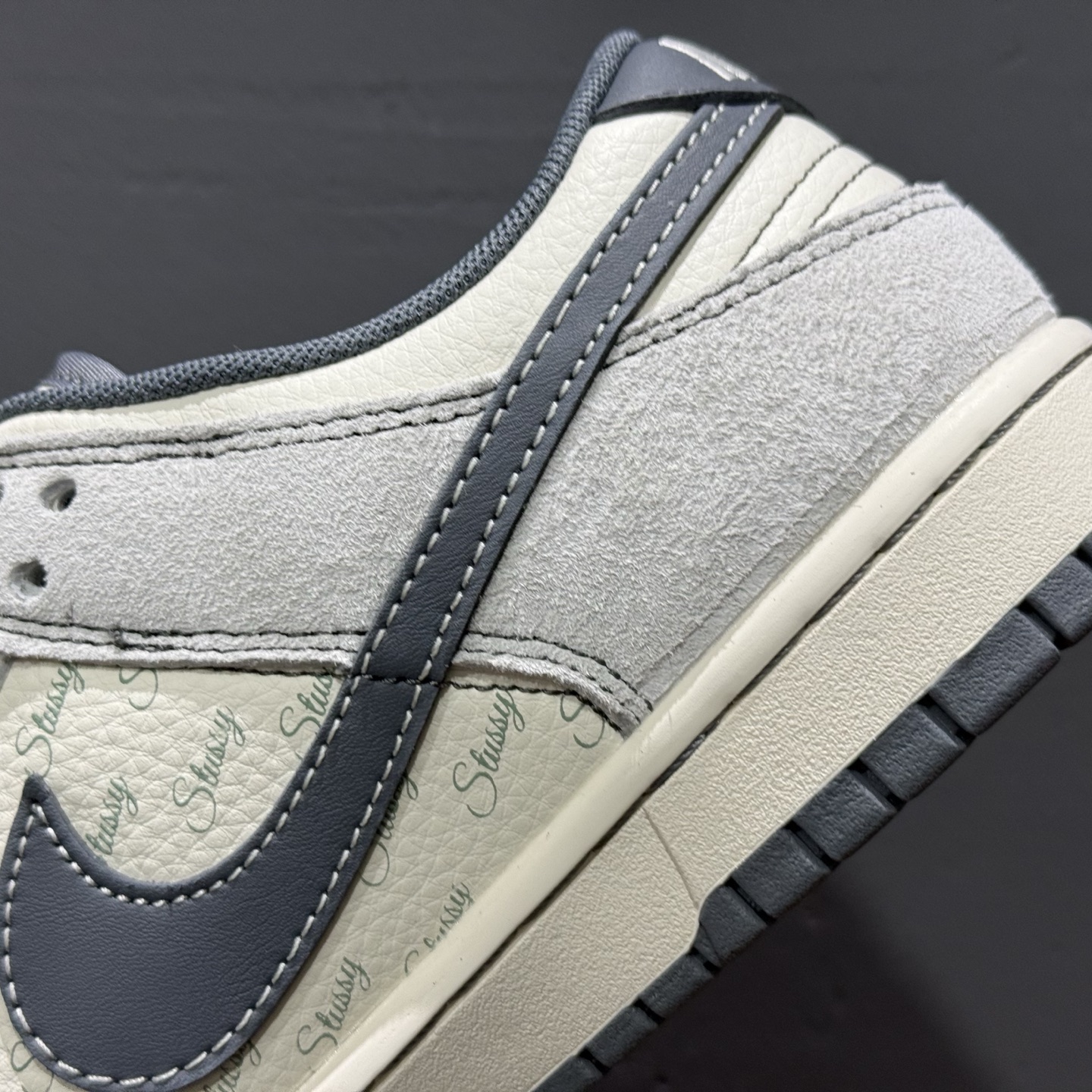 Stussy x Nike Dunk Low 猪八灰勾 YX5066-219