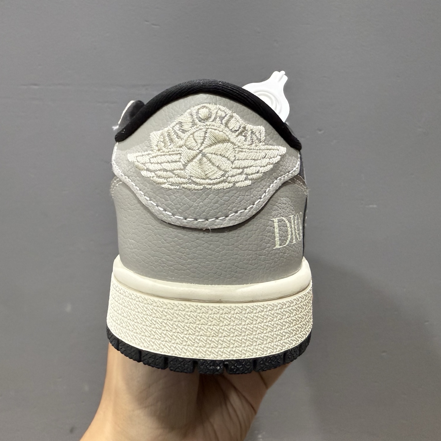 Fragment x Travis Scott xDior Air Jordan 1 Low 三方联名倒钩 XS2024-003