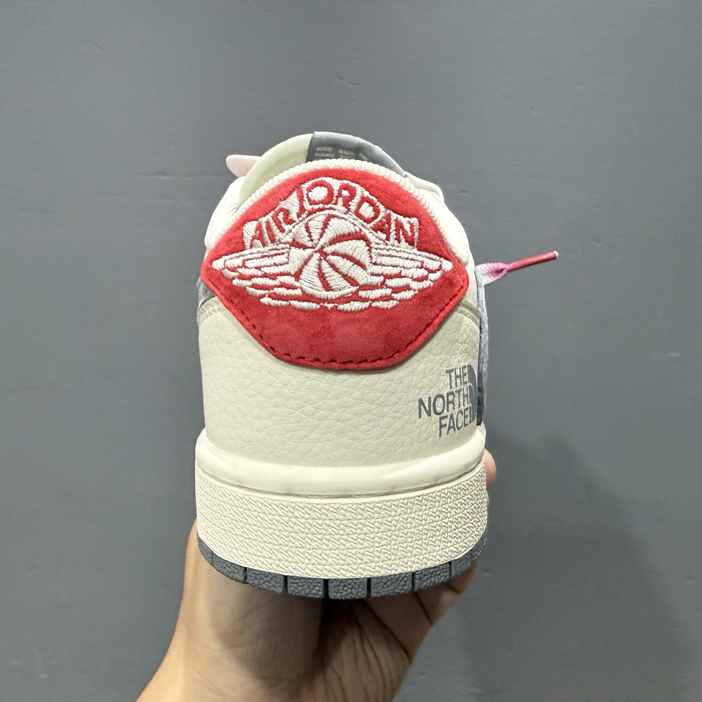 Fragment x Travis Scott x 北面 Air Jordan 1 Low 三方联名倒钩 FC1688-212