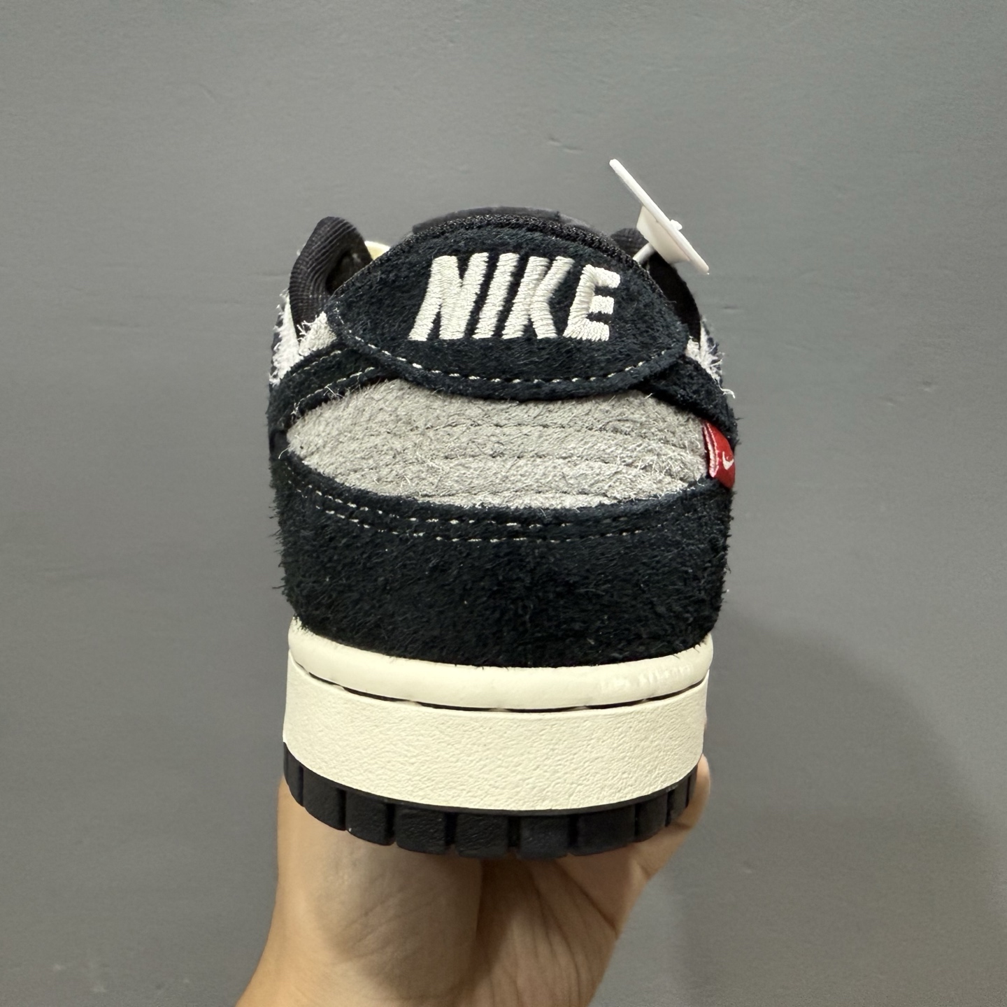 XC版 Nike SB Dunk Low x GUCCI 古驰联名-米灰黑 MM1089-028