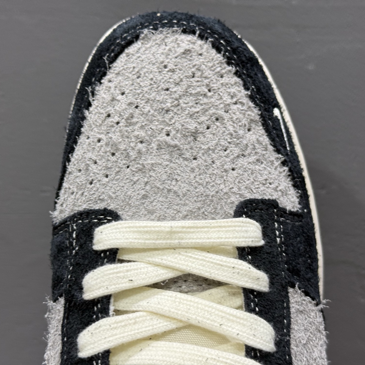 XC版 Nike SB Dunk Low x GUCCI 古驰联名-米灰黑 MM1089-028