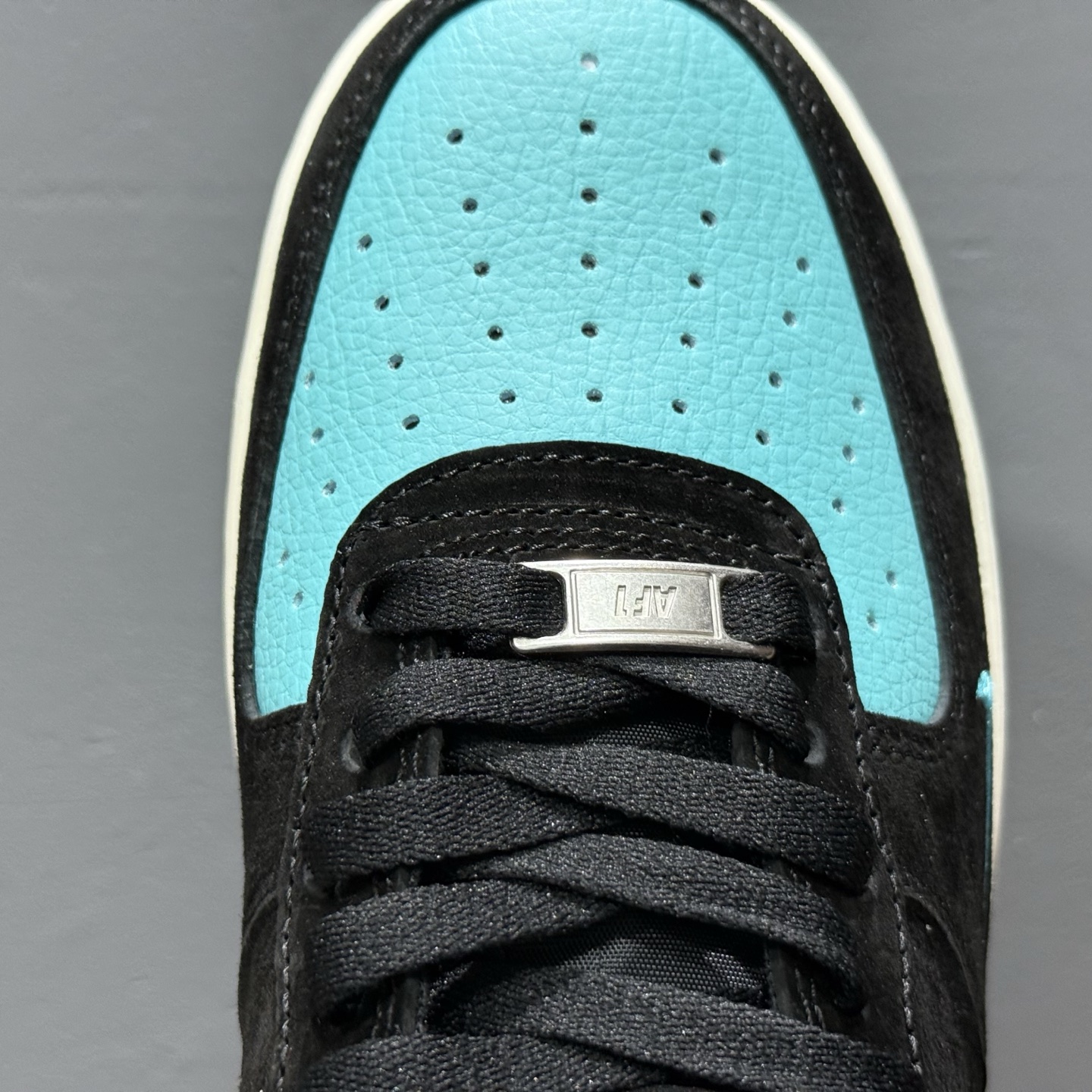 Nike Air Force 1 Low 斯图西联名 CW2288-111