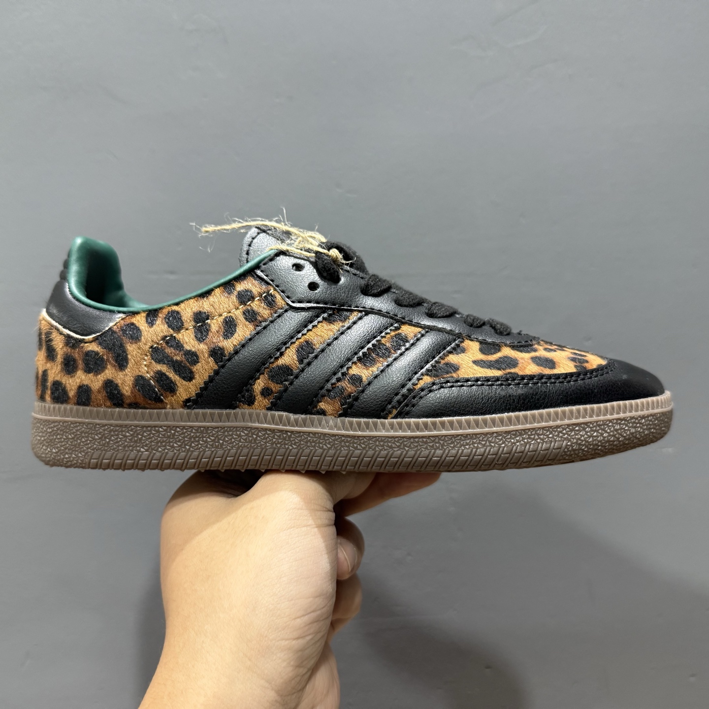 Wales Bonner × Adidas originals superstar 棕黑 JI2735