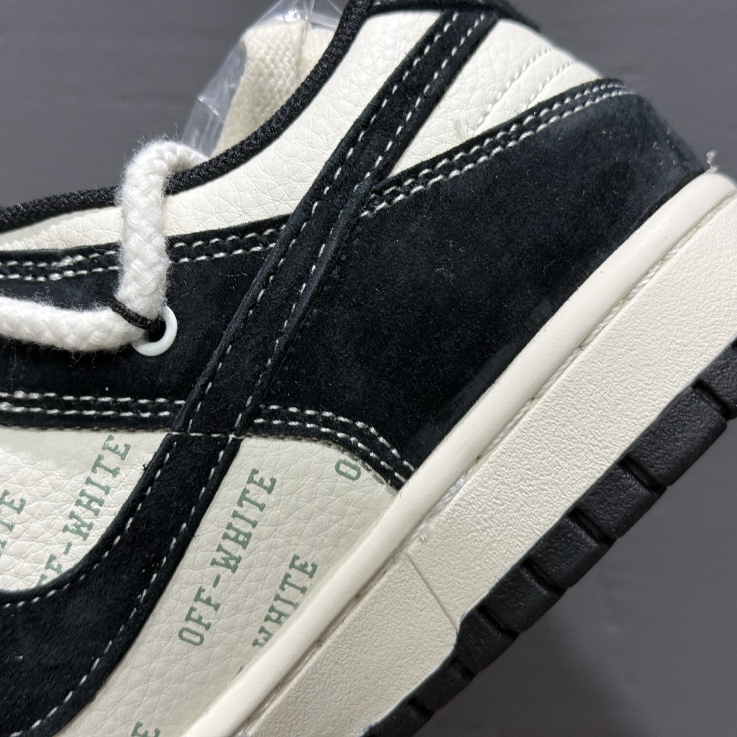 OFF-WHITE x Nike Dunk Low 绑带猪八弹幕黑勾 YX5066-226