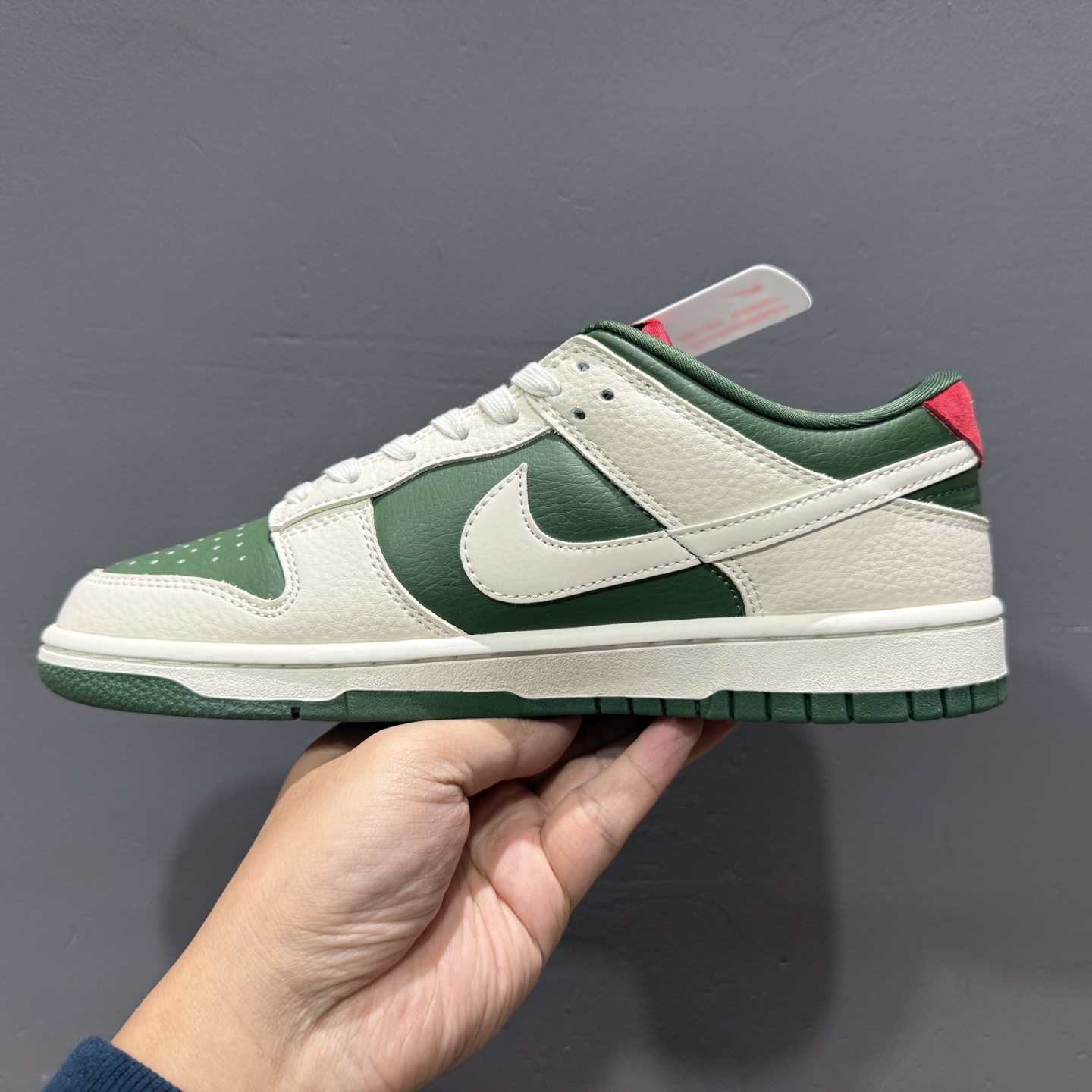 Supreme x Nike Dunk Low 米绿米白勾 KK1333-032