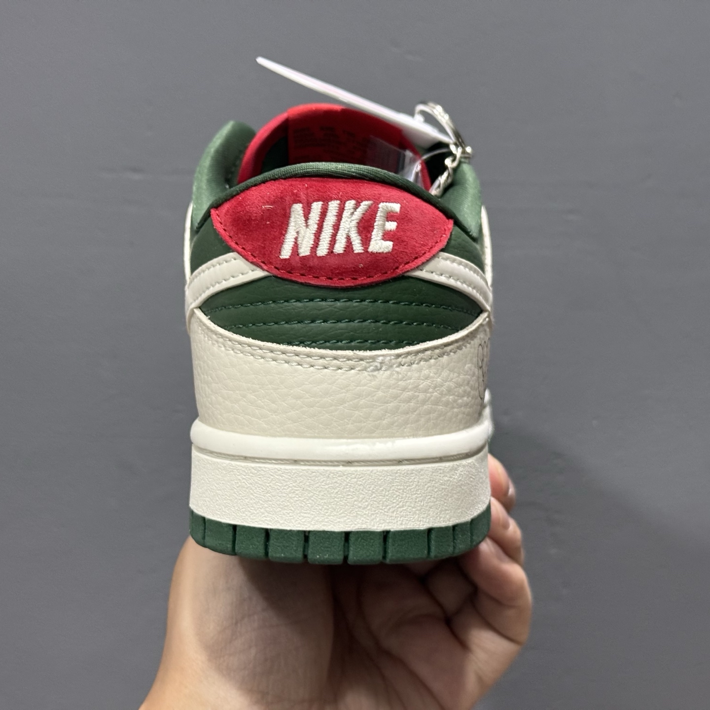 Supreme x Nike Dunk Low 米绿米白勾 KK1333-032