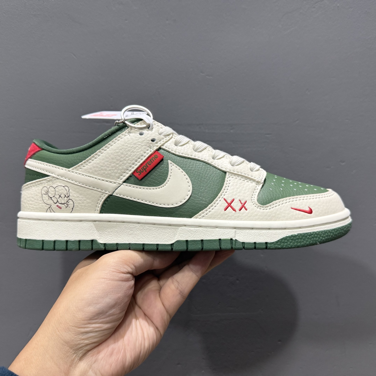 Supreme x Nike Dunk Low 米绿米白勾 KK1333-032