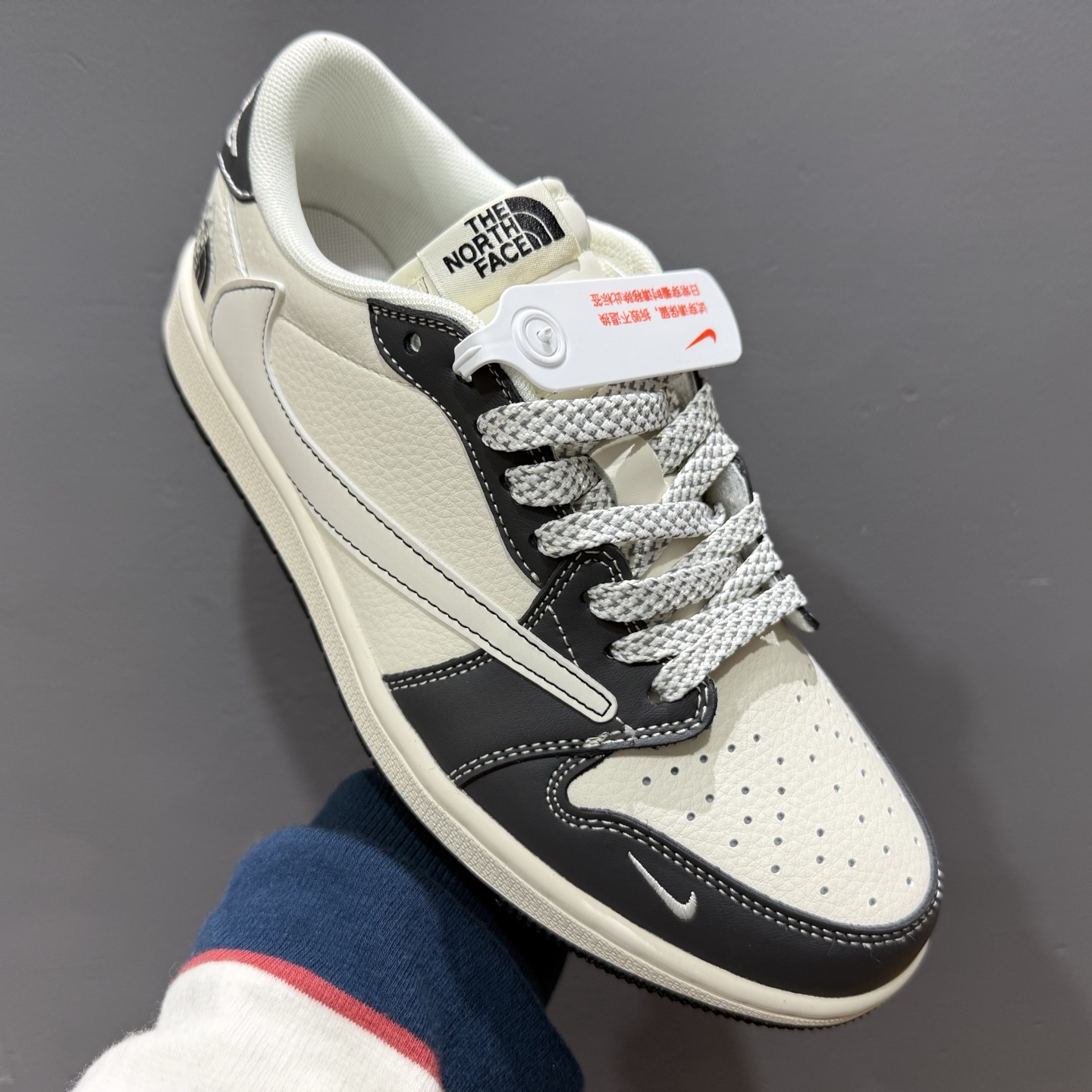 The North Face x Air Jordan 1 米深灰 XS6089-509