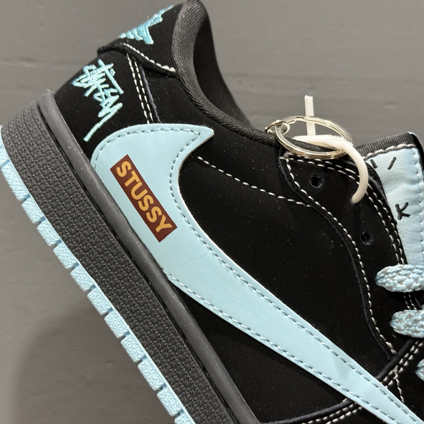 Stussy x Air Jordan 1 黑蒂芙尼 XS2024-008