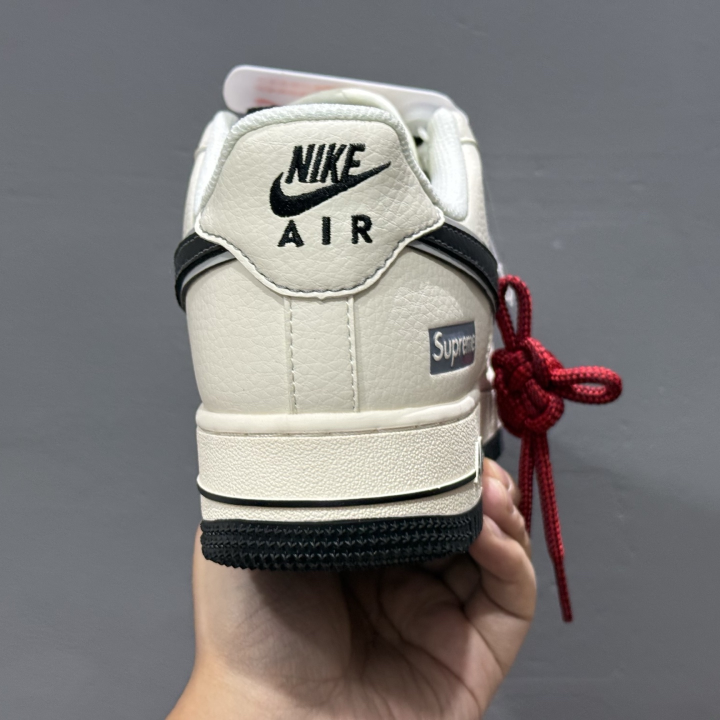 Nk Air Force 1'07 Low Supreme联名 双拼米白 空军一号低帮休闲板鞋 XZ6188-362
