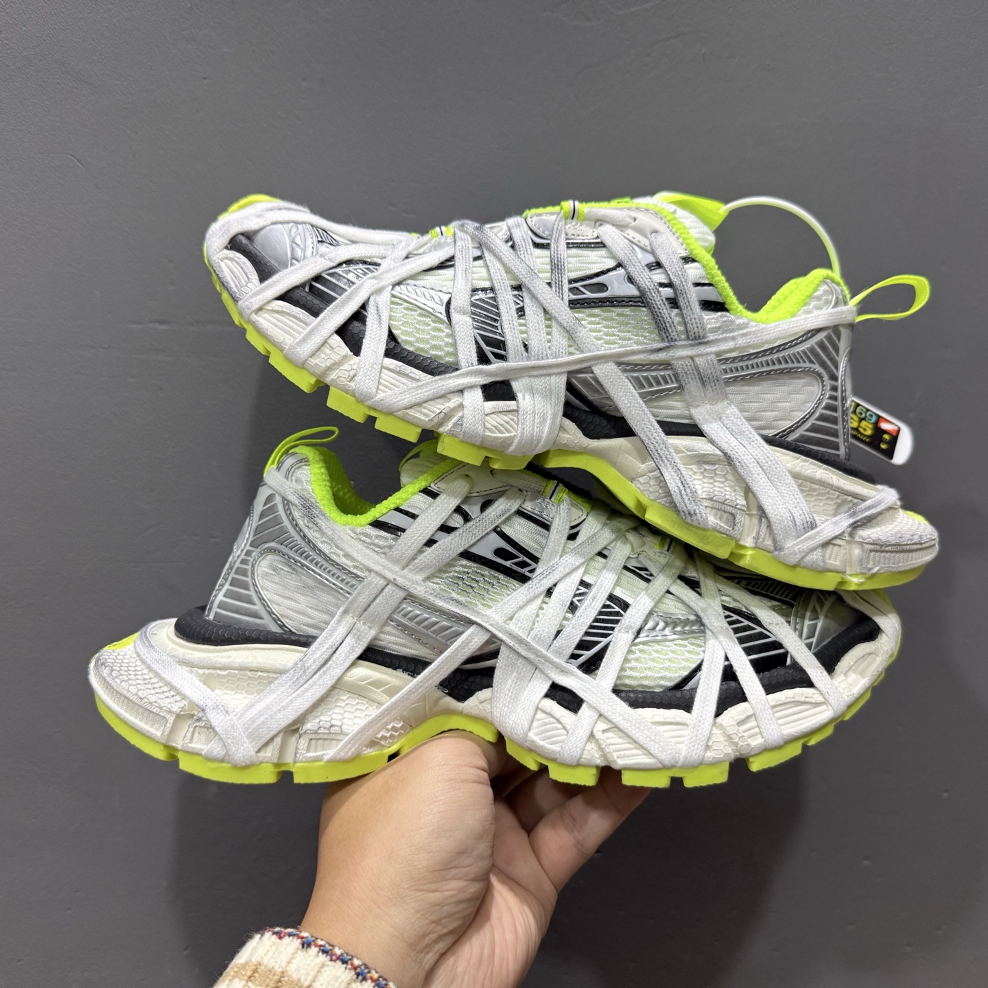 Balenciaga 巴黎世家 6XL 复古老爹鞋