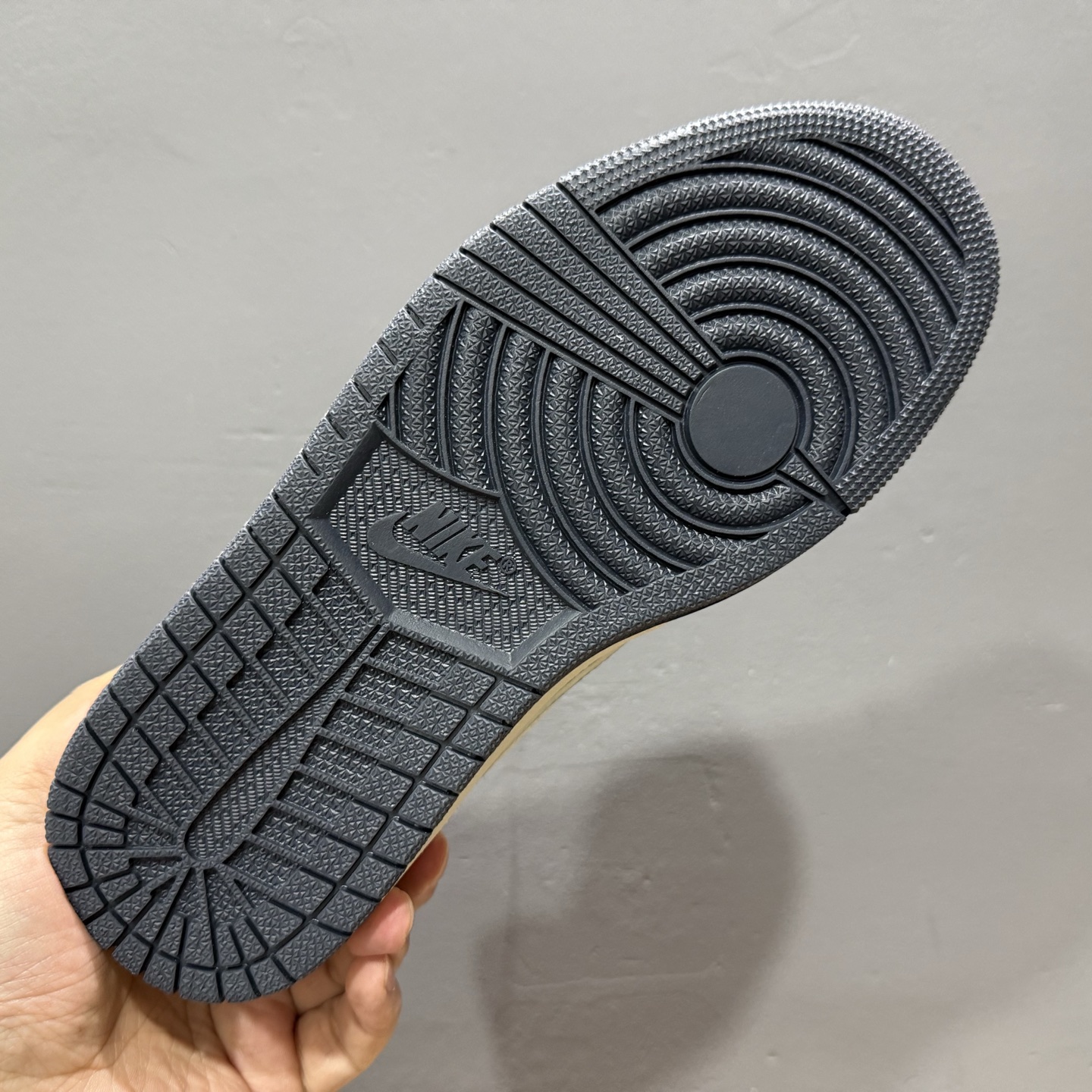 TS x Air Jordan AJ1 Low 倒钩低帮联名定制配色 CH6336-017
