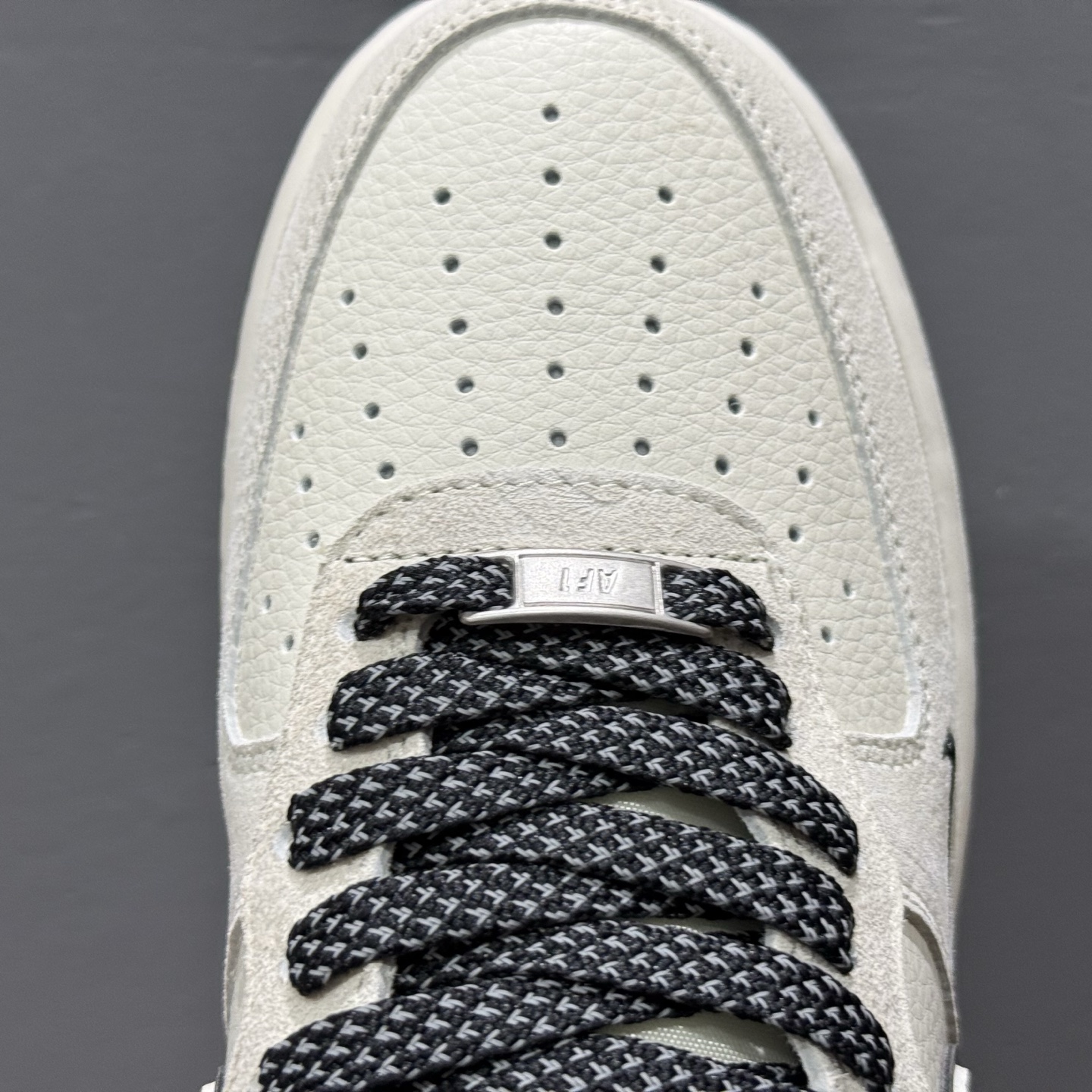 Nk Air Force 1'07 Low 耐克联名 猪八米黑 空军一号 低帮休闲板鞋 BB7518-028