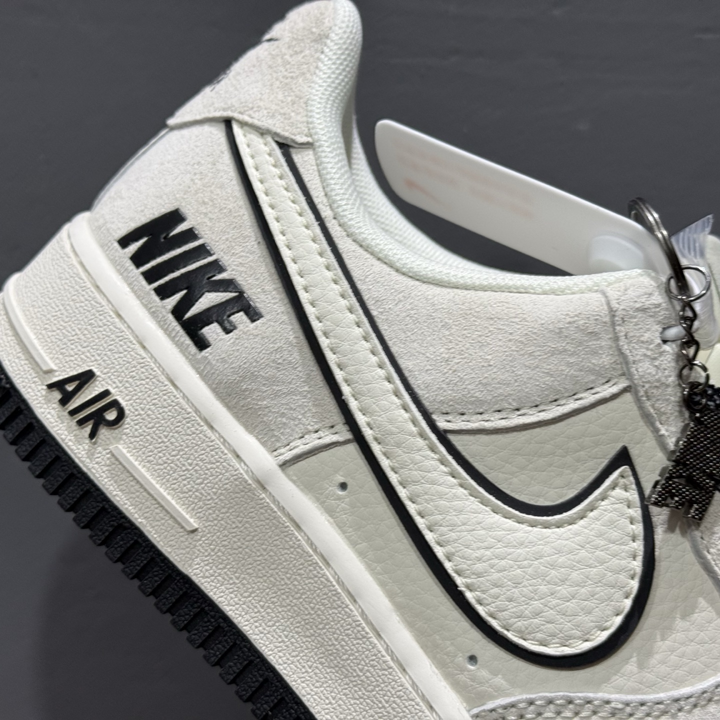 Nk Air Force 1'07 Low 耐克联名 猪八米黑 空军一号 低帮休闲板鞋 BB7518-028