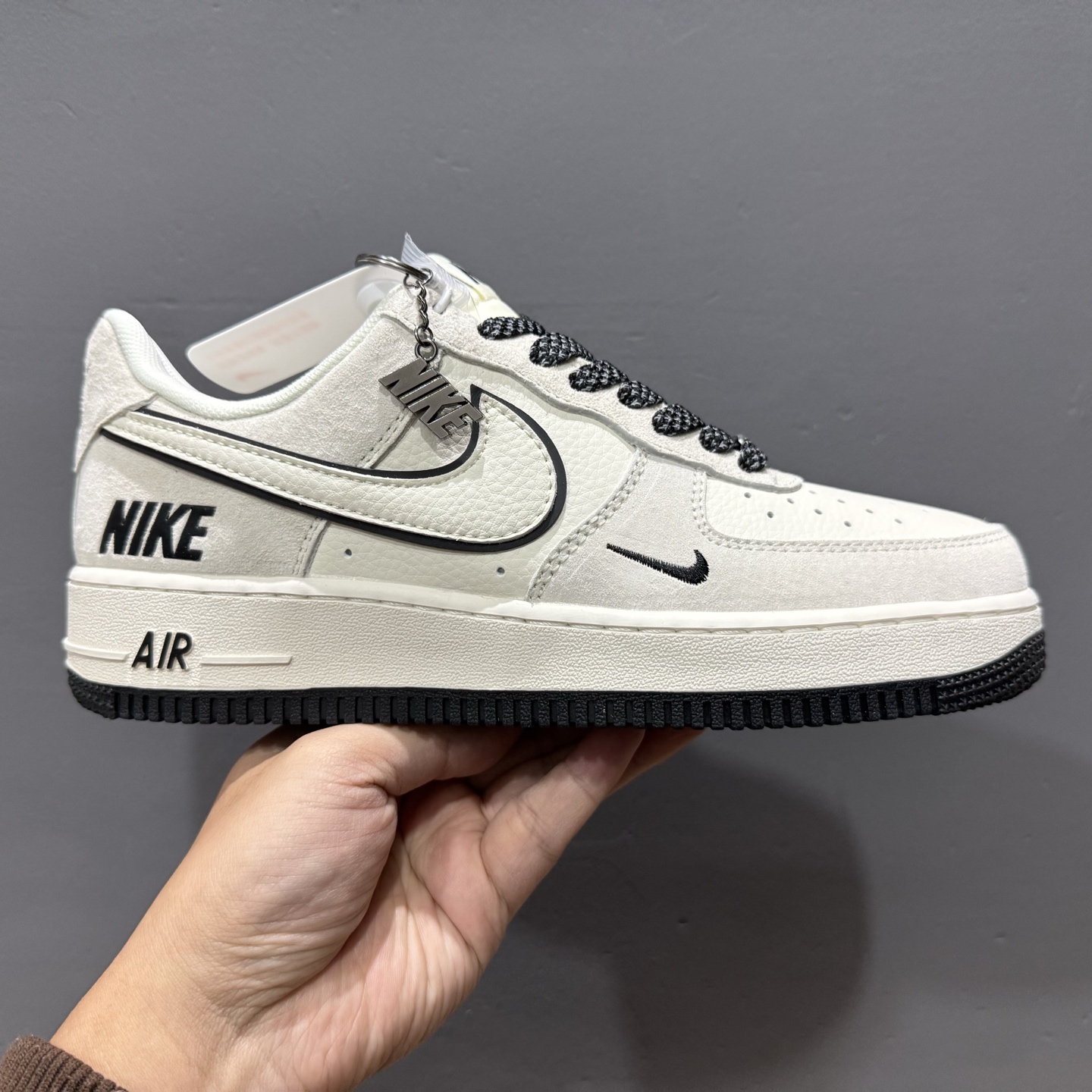 Nk Air Force 1’07 Low 耐克联名 猪八米黑 空军一号 低帮休闲板鞋 BB7518-028