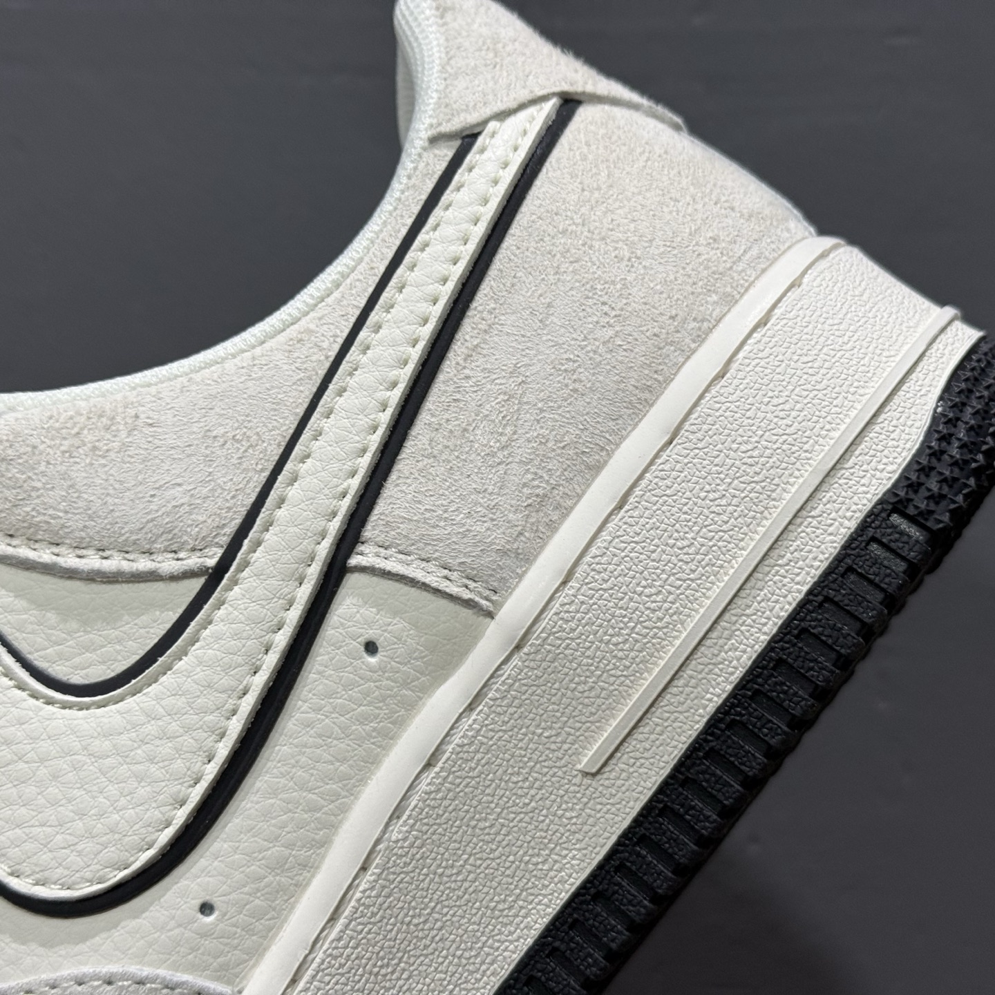 Nk Air Force 1'07 Low 耐克联名 猪八米黑 空军一号 低帮休闲板鞋 BB7518-028