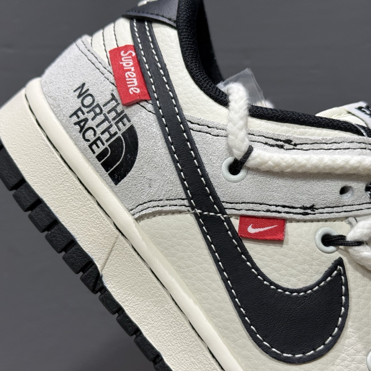 The North Face x Nike Dunk Low 绑带猪八黑勾 YX5066-231