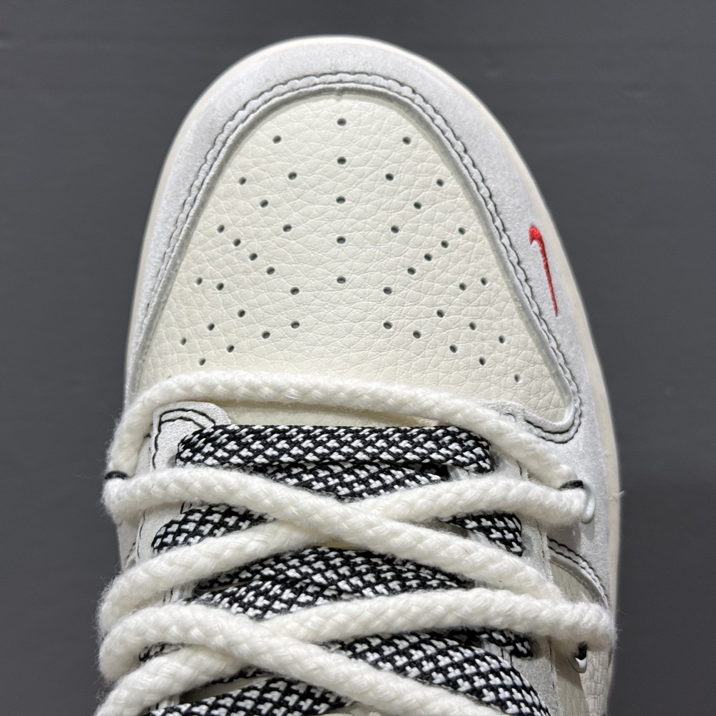The North Face x Nike Dunk Low 绑带猪八黑勾 YX5066-231