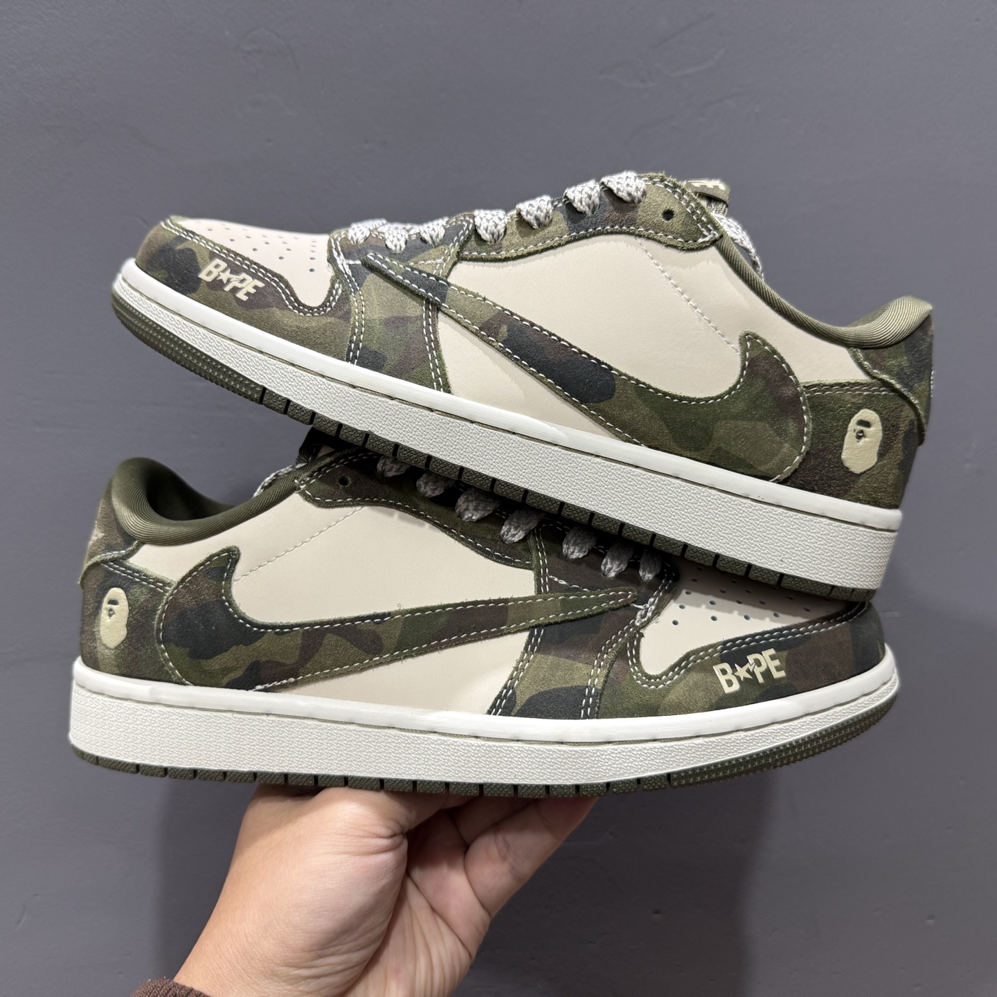 TS x Air Jordan AJ1 Low 倒钩低帮联名定制配色 CH6336-014