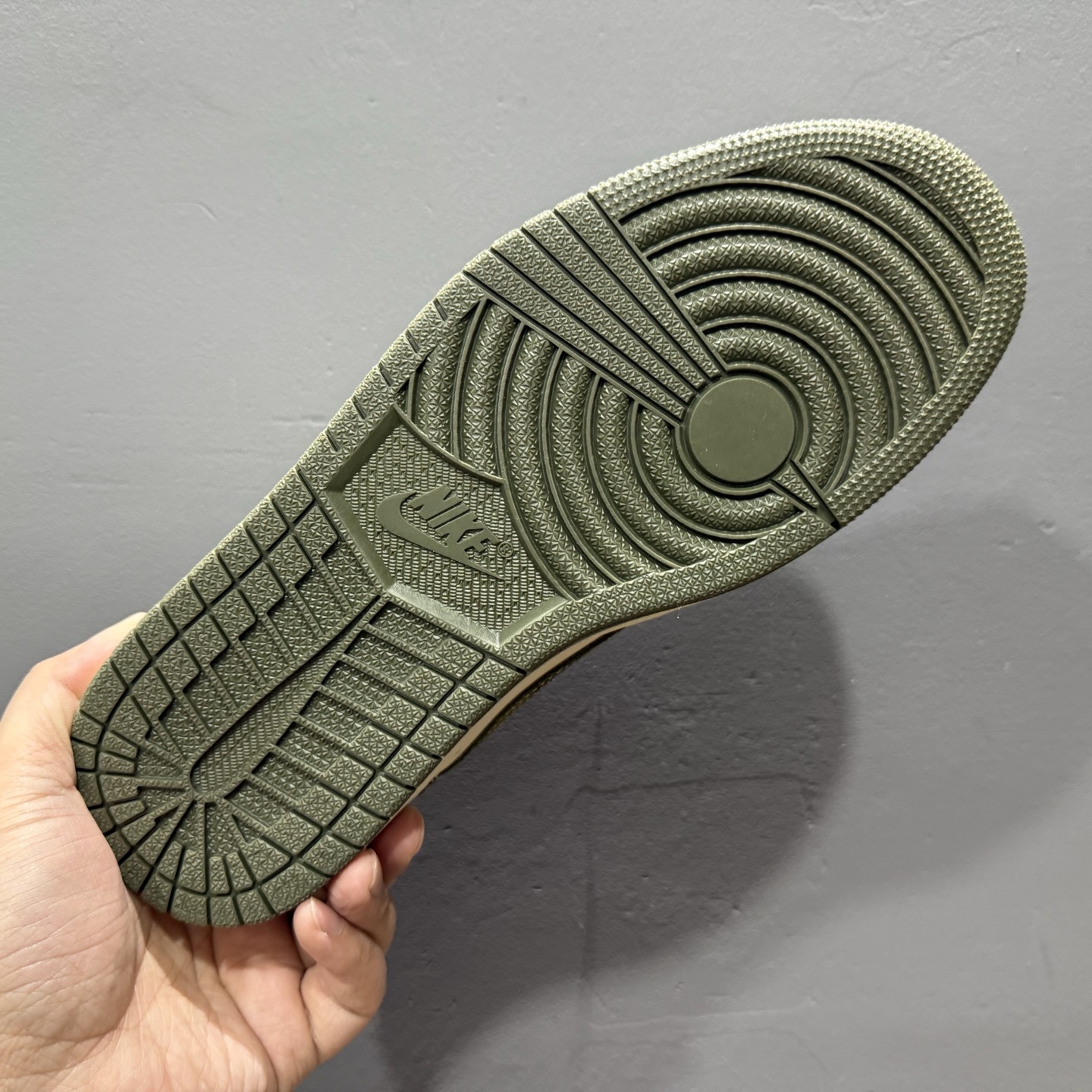 TS x Air Jordan AJ1 Low 倒钩低帮联名定制配色 CH6336-014