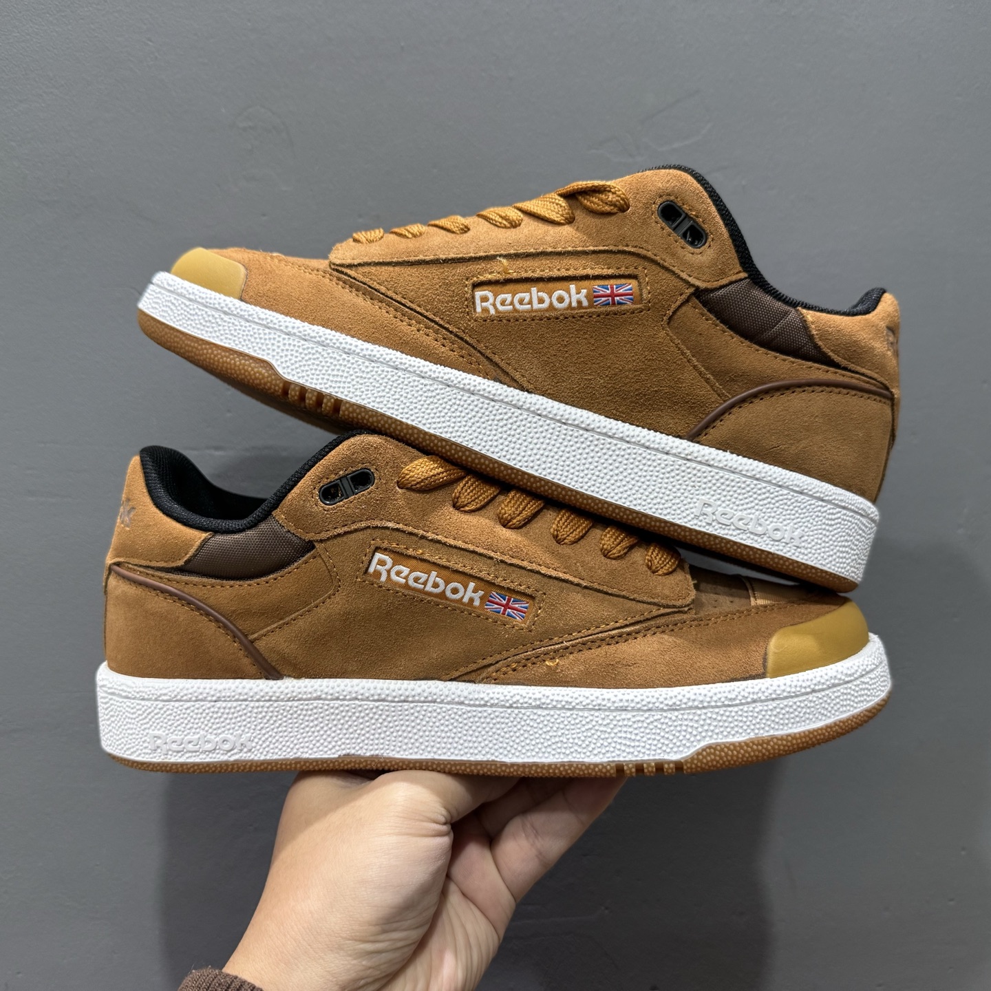Reebok Club C Bulc 锐步 街头防滑低帮休闲板鞋 100032968