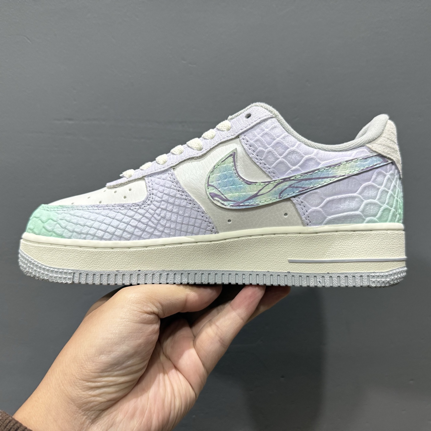 #CNY蛇年限定 Nike Air Force 1 “Viper” “灵蛇起航” 礼盒装空军一号低帮休闲运动板鞋 DX2678-666