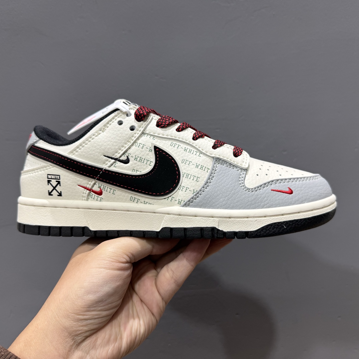 OFF-WHITE x Nike Dunk Low 双小勾米灰 XS6089-507