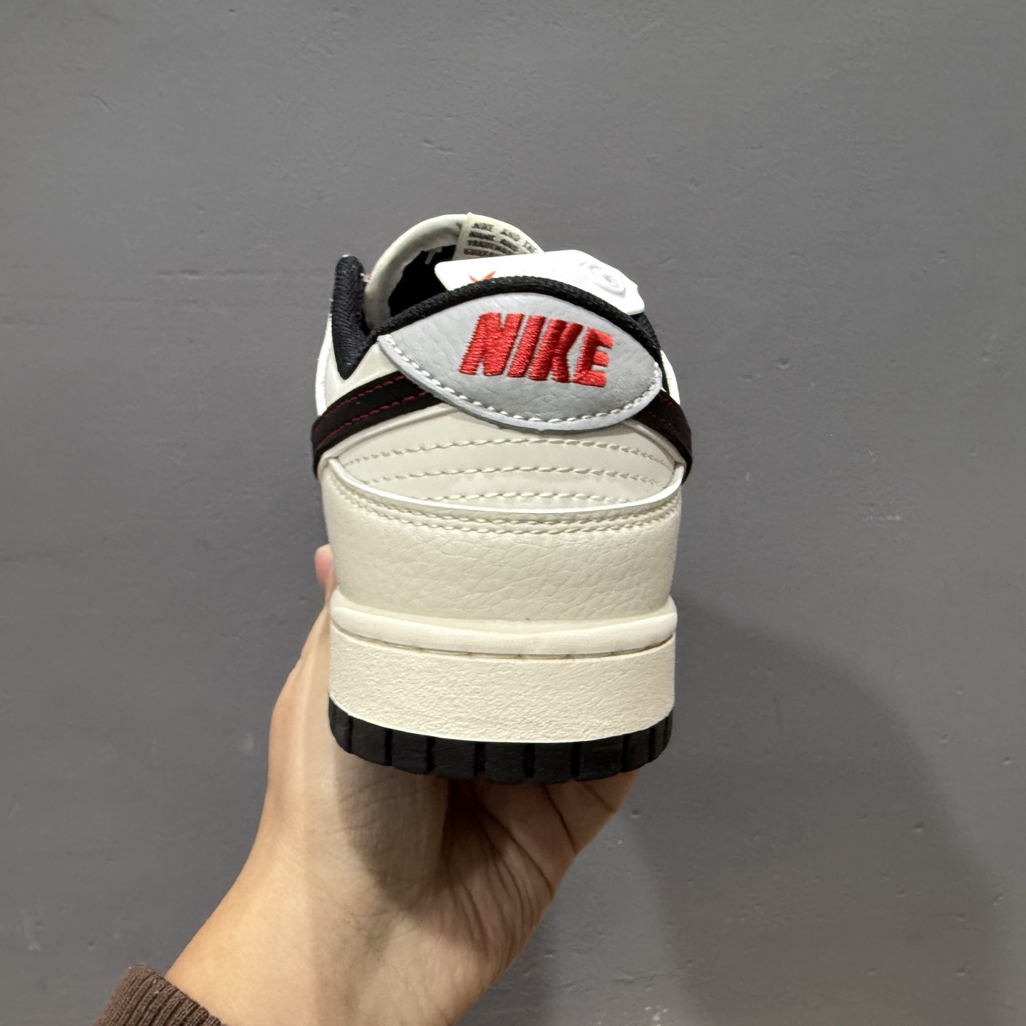 OFF-WHITE x Nike Dunk Low 双小勾米灰 XS6089-507