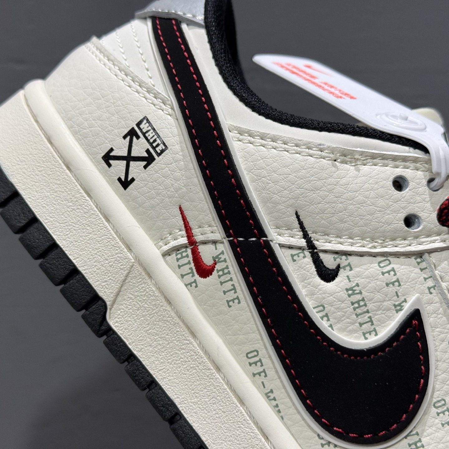 OFF-WHITE x Nike Dunk Low 双小勾米灰 XS6089-507