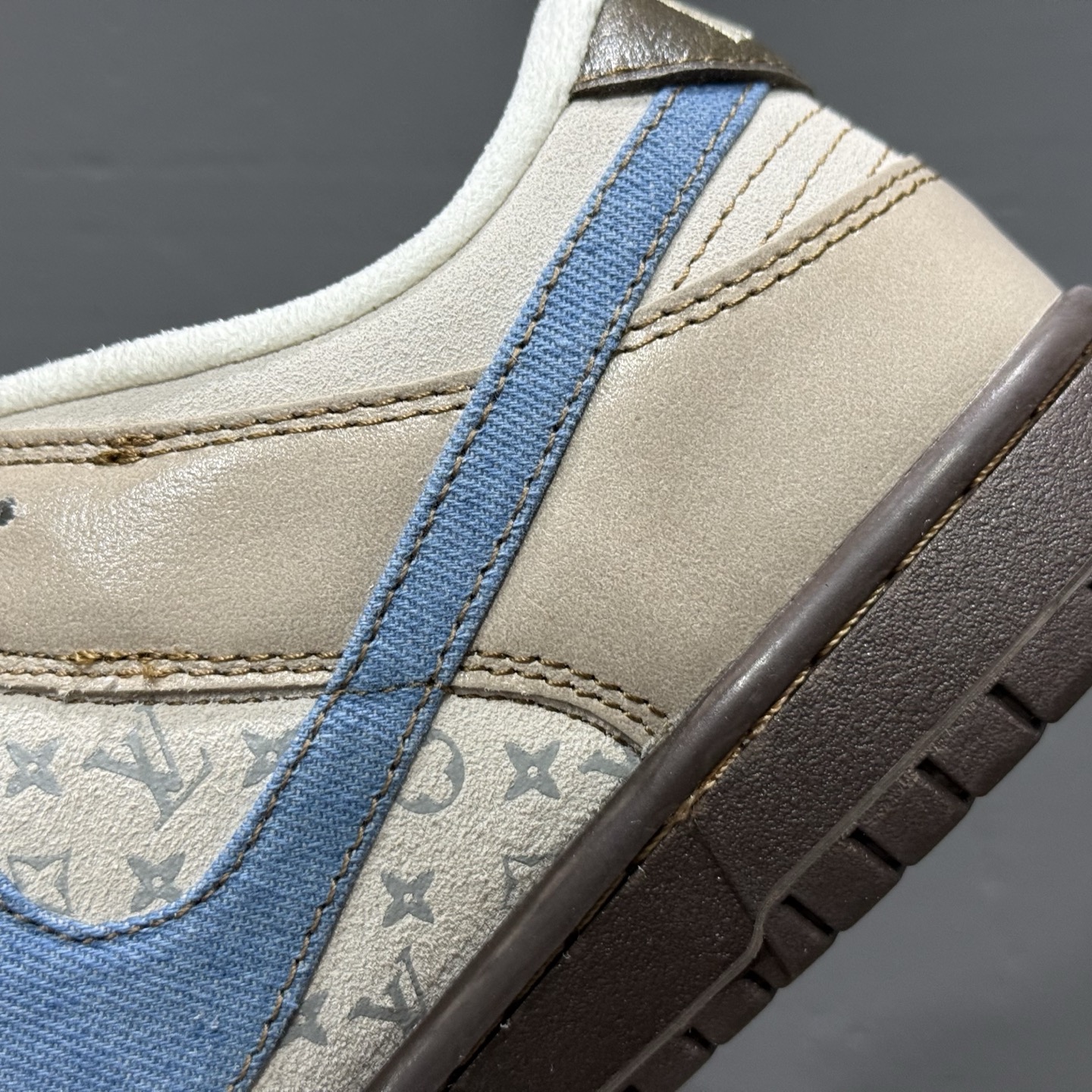 Nk SB Dunk Low LV联名 黑牛仔 低帮休闲板鞋 CH8311-236