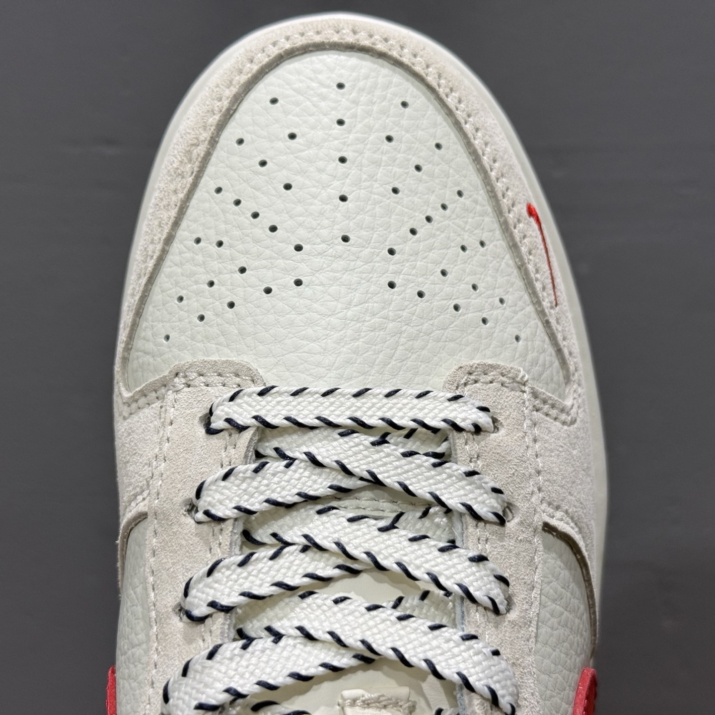 Nk SB Dunk Low X Bape 联名-猪八红勾 CH6336-228