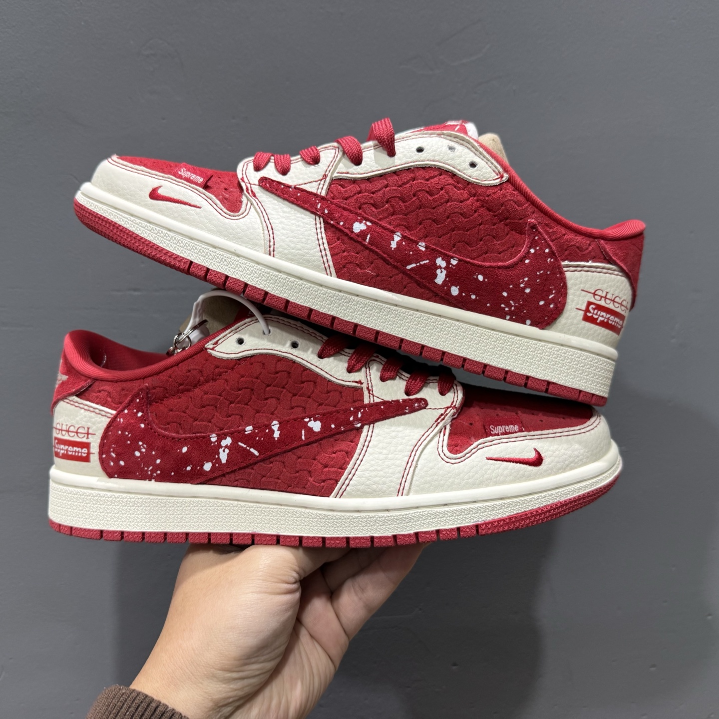 Supreme x Air Jordan 1 编织中国红 XS2024-040
