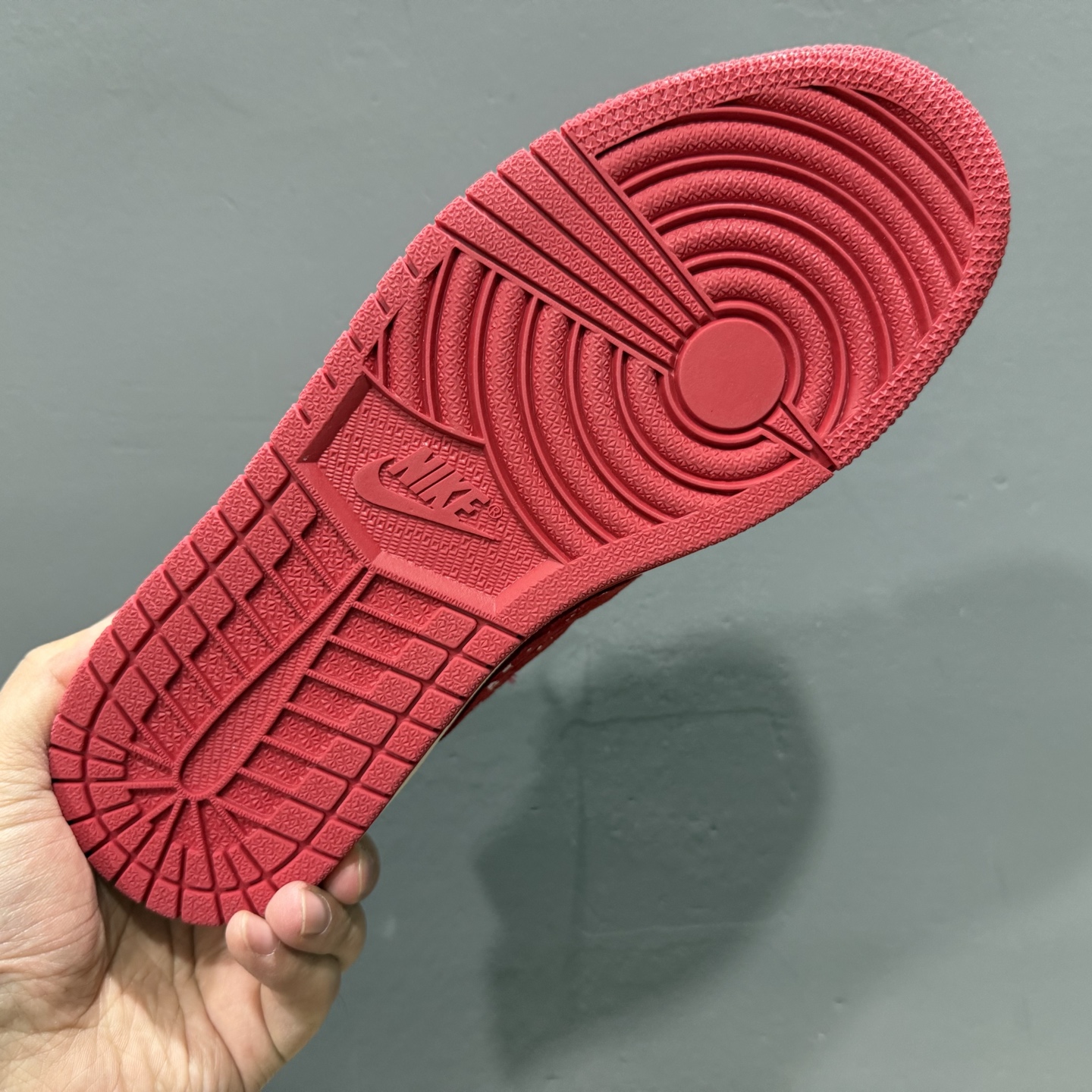 Supreme x Air Jordan 1 编织中国红 XS2024-040