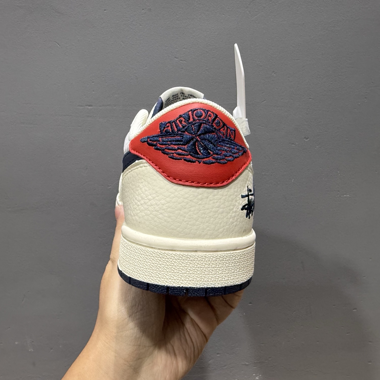 Stussy x Air Jordan 1 蛇年限定 双拼红尾 SJ2068-143
