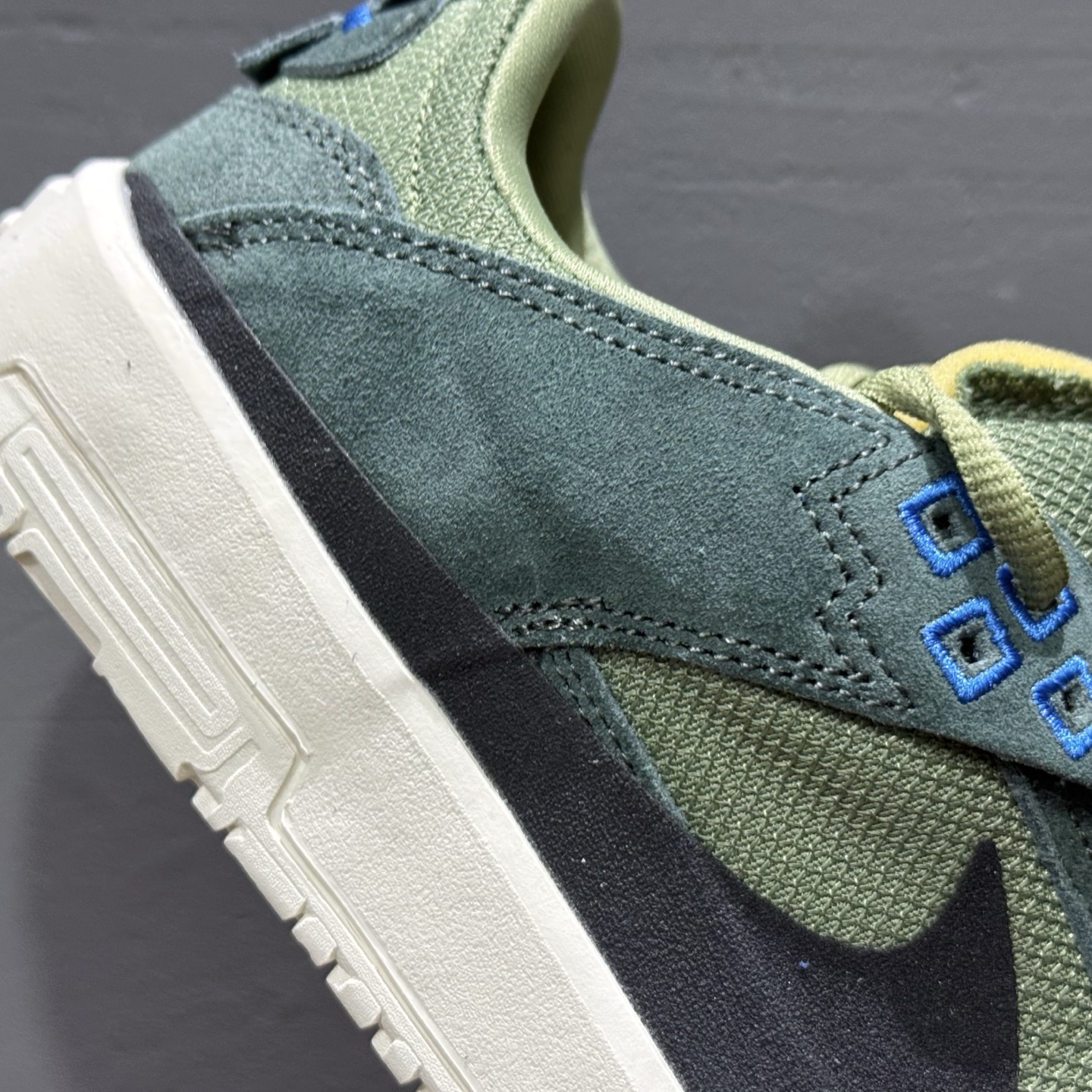 Nike SB Day One 绿色 FN4210-300