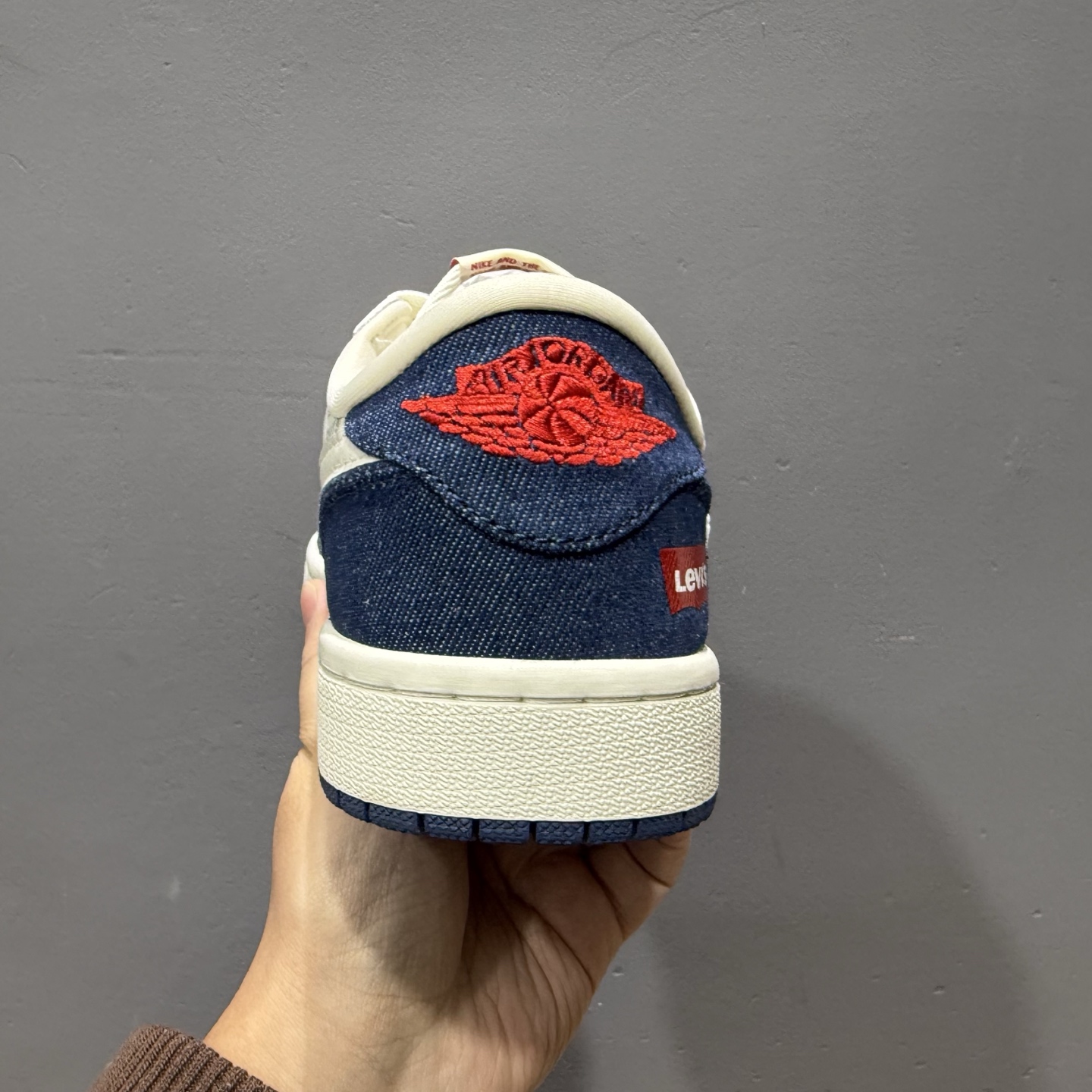 XC版 Travis Scott x Nike Air Jordan 1 Low x Supreme x Balenciaga 米绿 Air Jordan 1 Low 反转米绿满天星倒钩 JH6088-605