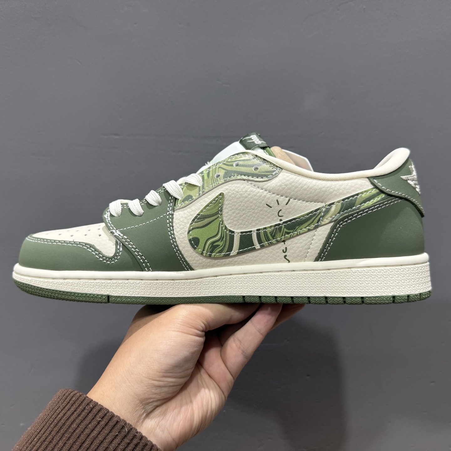 Travis Scott x Fragment Design x Air Jordan 1 Low SP AJ1 乔1古驰联名 波纹米绿 低帮文化休闲板鞋 XS2024-004